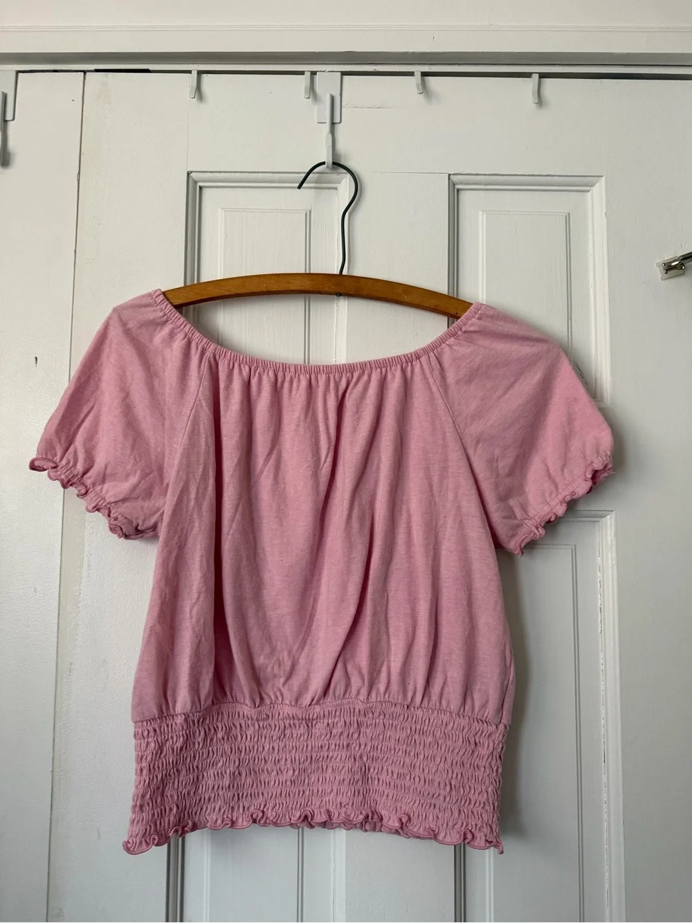 Old Navy Pink Elastic Neck Tee